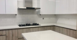 ESPECTACULAR DEPARTAMENTO DE ESTRENO EN PRIMER PISO CON TERRAZA Y JARDÍN