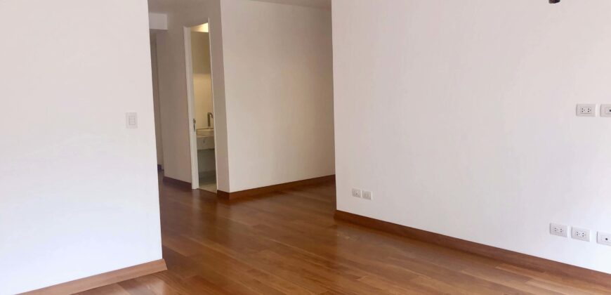 ESPECTACULAR DEPARTAMENTO DE ESTRENO EN PRIMER PISO CON TERRAZA Y JARDÍN