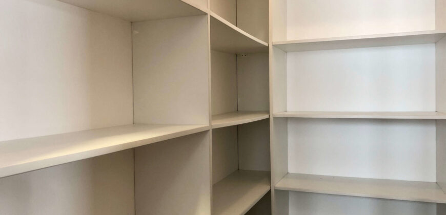 Se alquila moderno departamento frente a exclusivo parque en San Isidro
