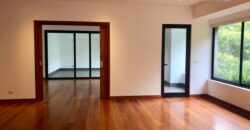 Se alquila moderno departamento frente a exclusivo parque en San Isidro