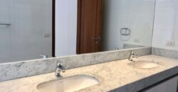 Se alquila moderno departamento frente a exclusivo parque en San Isidro