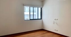 Se alquila moderno departamento frente a exclusivo parque en San Isidro