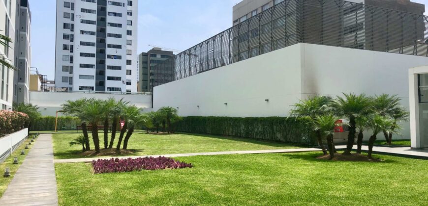 SE ALQUILA MODERNO DEPARTAMENTO EN CONDOMINIO CON LINDAS ÁREAS COMUNES