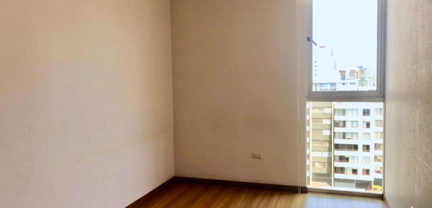 SE ALQUILA MODERNO DEPARTAMENTO EN CONDOMINIO CON LINDAS ÁREAS COMUNES