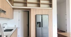 MODERNO DEPARTAMENTO TIPO CASA EN 1ER PISO CON AMPLIA TERRAZA Y AREAS VERDES EN EL OLIVAR