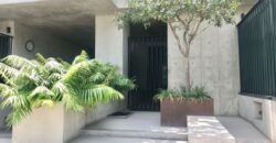MODERNO DEPARTAMENTO TIPO CASA EN 1ER PISO CON AMPLIA TERRAZA Y AREAS VERDES EN EL OLIVAR