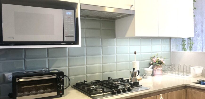 EXCLUSIVO DEPARTAMENTO MODERNAMENTE DECORADO ESTILO ÚNICO CON TERRAZA EN BARRANCO