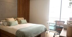 EXCLUSIVO DEPARTAMENTO MODERNAMENTE DECORADO ESTILO ÚNICO CON TERRAZA EN BARRANCO