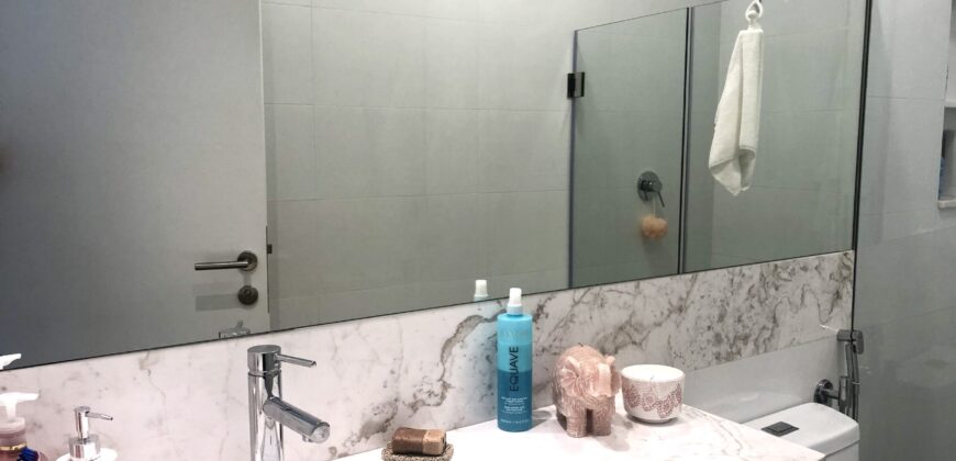 EXCLUSIVO DEPARTAMENTO MODERNAMENTE DECORADO ESTILO ÚNICO CON TERRAZA EN BARRANCO