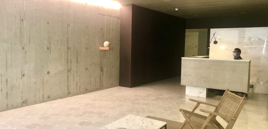 EXCLUSIVO DEPARTAMENTO MODERNAMENTE DECORADO ESTILO ÚNICO CON TERRAZA EN BARRANCO