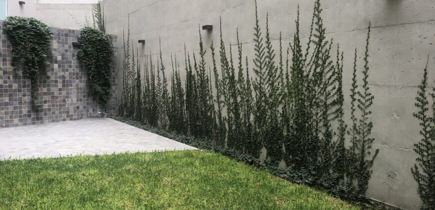 EXCLUSIVO DEPARTAMENTO MODERNAMENTE DECORADO ESTILO ÚNICO CON TERRAZA EN BARRANCO