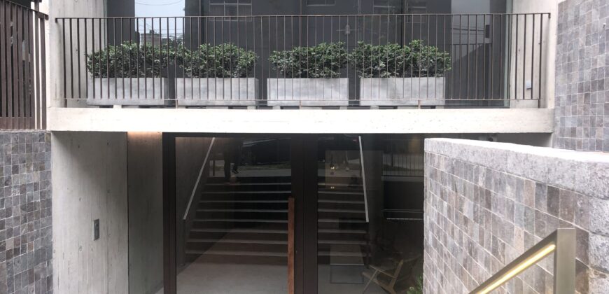 EXCLUSIVO DEPARTAMENTO MODERNAMENTE DECORADO ESTILO ÚNICO CON TERRAZA EN BARRANCO