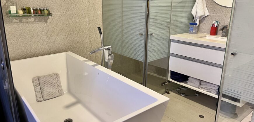 Se alquila moderno departamento remodelado con linda vista al Golf