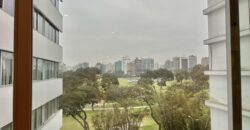 Se alquila moderno departamento remodelado con linda vista al Golf
