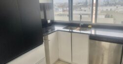 Se alquila moderno departamento remodelado con linda vista al Golf