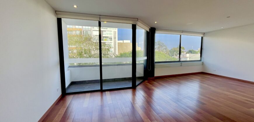 Venta de moderno departamento flat de estreno en San isidro con areas comunes
