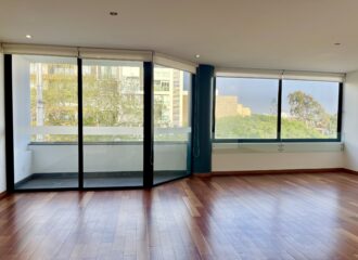 Venta de moderno departamento flat de estreno en San isidro con areas comunes