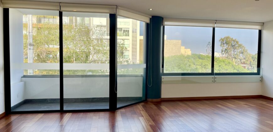 Venta de moderno departamento flat de estreno en San isidro con areas comunes