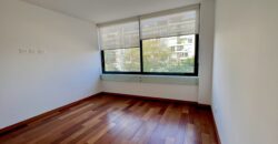 Venta de moderno departamento flat de estreno en San isidro con areas comunes