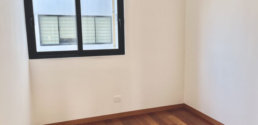 Venta de moderno departamento flat de estreno en San isidro con areas comunes