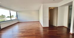 Venta de moderno departamento flat de estreno en San isidro con areas comunes