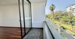 Venta de moderno departamento flat de estreno en San isidro con areas comunes