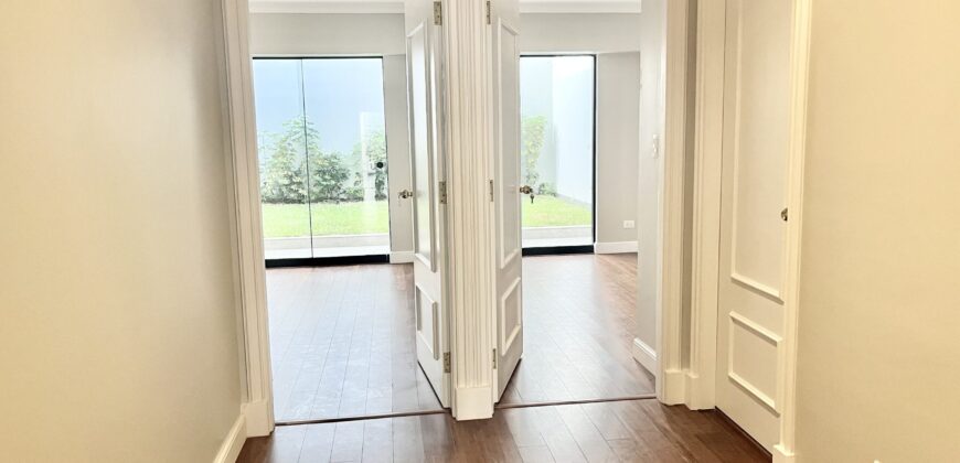 Moderno departamento estreno en 1er piso con terraza frente a parque