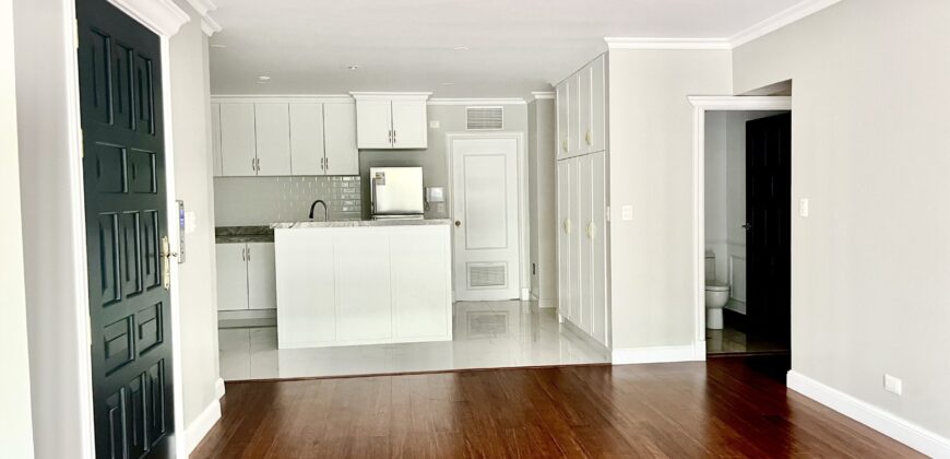 Moderno departamento estreno en 1er piso con terraza frente a parque