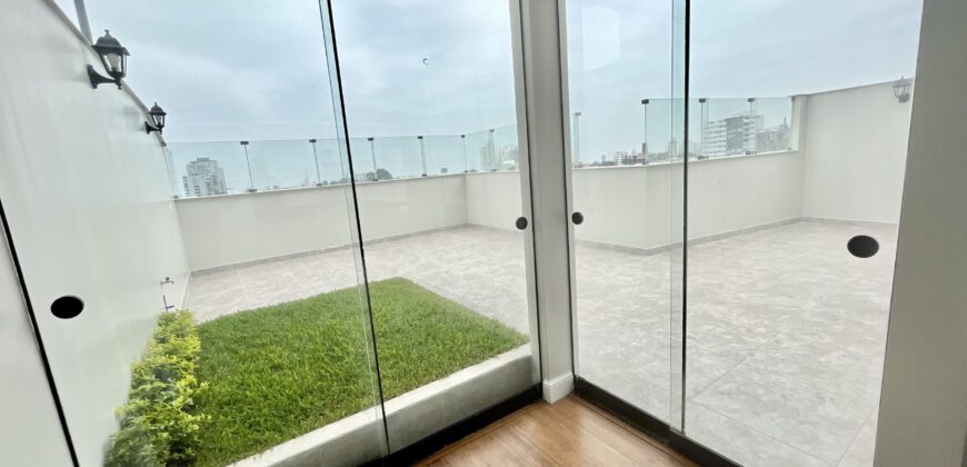 ESTRENO MODERNO PENTHOUSE DUPLEX CON TERRAZA FRENTE A EXCLUSIVO PARQUE