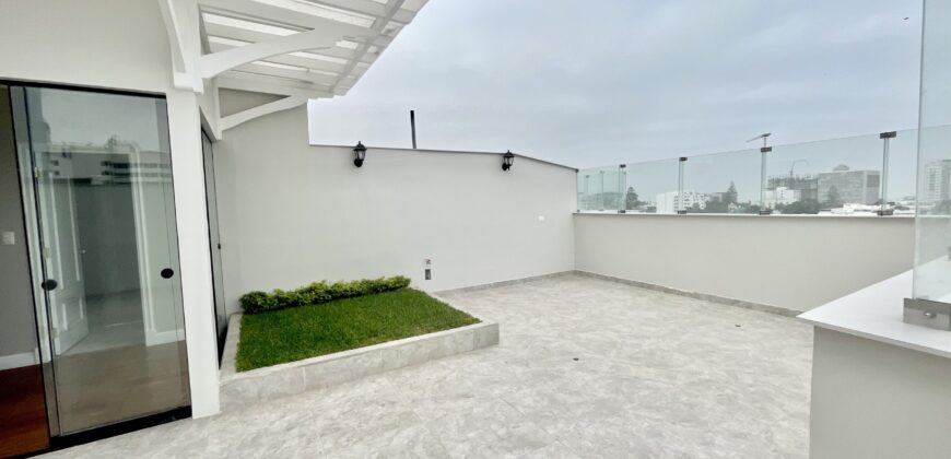 ESTRENO MODERNO PENTHOUSE DUPLEX CON TERRAZA FRENTE A EXCLUSIVO PARQUE
