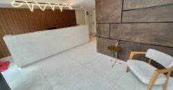 Venta moderno departamento en 1er piso con terraza de estreno en Mirasidro