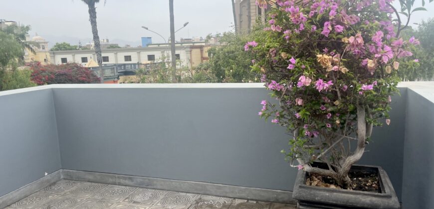 Encantador Departamento Colonial Barranco: Estilo Único Vistas Espectaculares