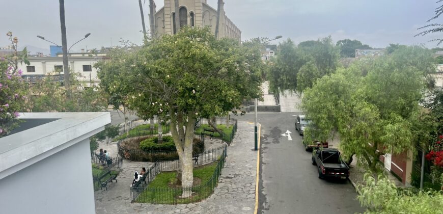 Encantador Departamento Colonial Barranco: Estilo Único Vistas Espectaculares