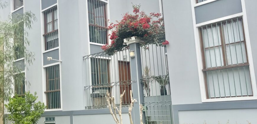 Encantador Departamento Colonial Barranco: Estilo Único Vistas Espectaculares