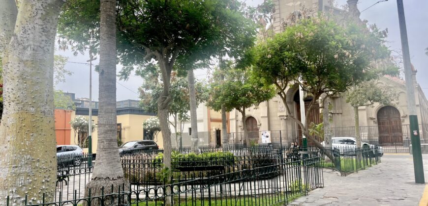 Encantador Departamento Colonial Barranco: Estilo Único Vistas Espectaculares