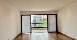 Venta de Moderno Departamento Estreno con Terraza con Vista a Parque
