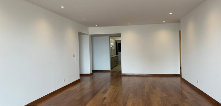 Venta de Moderno Departamento Estreno con Terraza con Vista a Parque