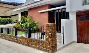 Venta/Alquiler bonita casa en Piura frente a parque! Super ubicacion!