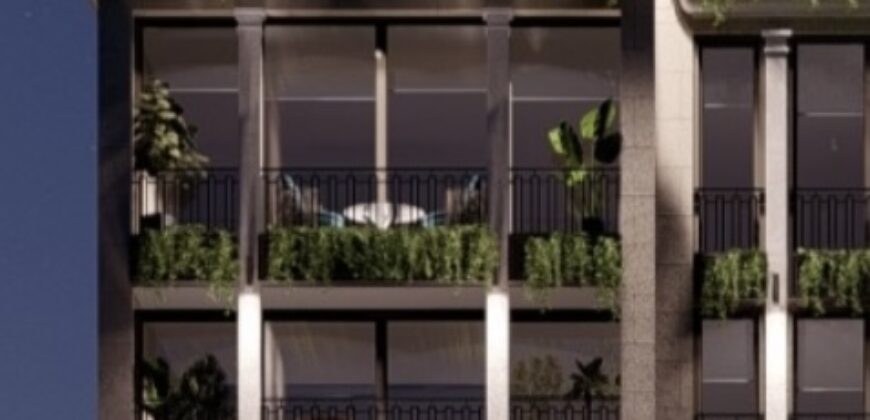 Venta Modernos Departamento Edificio Neoclásico Miraflores, Límite San Isidro