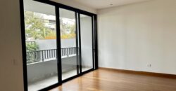 Venta de Moderno Departamento de Estreno con Terraza en San Isidro