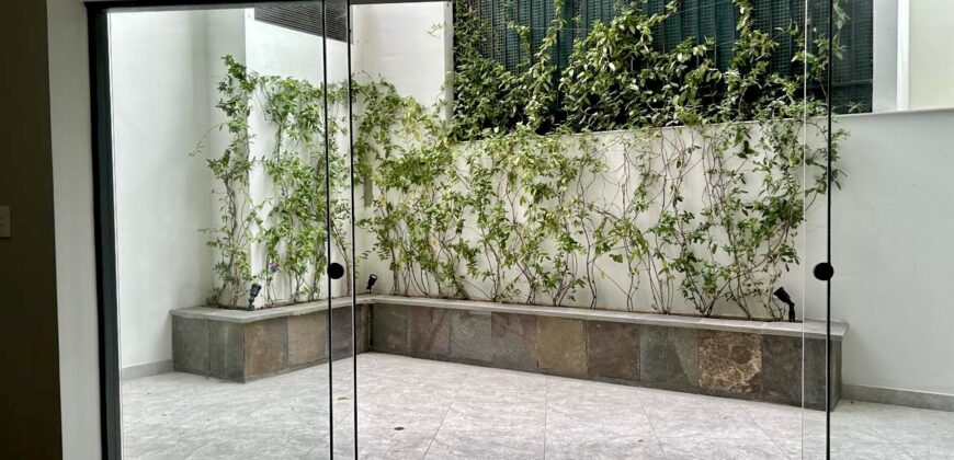 Moderno departamento estreno en 1er piso con terraza frente a parque