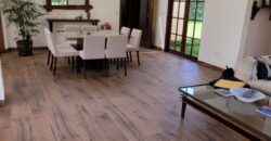 Venta de moderna casa estilo unico con lindos jardines en Los Ejidos en Piura