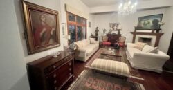 Se Vende Linda Casa en San Isidro con Terraza y Amplio Jardin en Choquehuanca