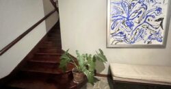 Se Vende Linda Casa en San Isidro con Terraza y Amplio Jardin en Choquehuanca