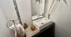 Se Vende Linda Casa en San Isidro con Terraza y Amplio Jardin en Choquehuanca