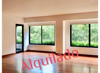 Se alquila moderno departamento frente a exclusivo parque en San Isidro