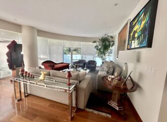 Se vende moderno dpto en San Isidro Arq. Fort Brescia a solo pasos del Golf