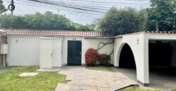 Se vende/alquila casa ideal para oficinas o proyecto inmobiliario en Corpac San Isidro