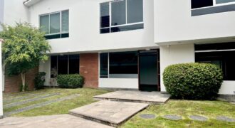Se vende/alquila casa ideal para oficinas o proyecto inmobiliario en Corpac San Isidro