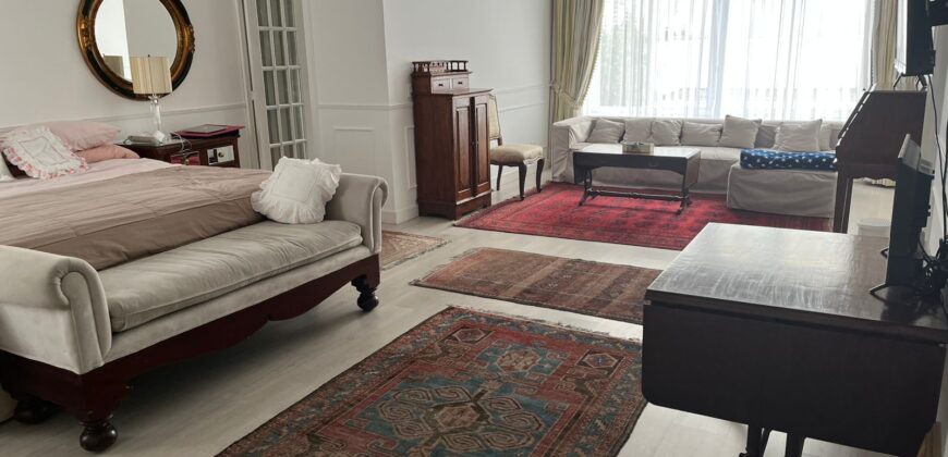 Se vende espectacular casa estilo unico en San Isidro con linda terraza
